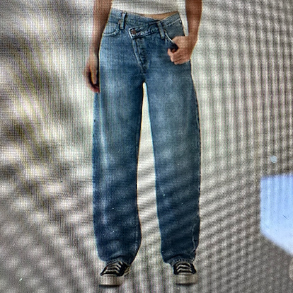 Gap High Rise Crossover Barrel Jeans